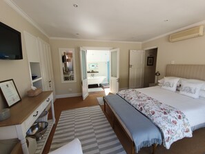 5 bedrooms, WiFi