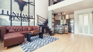 203 - Extra KRW 20,000(2pax) charged on spot for BBQ Grill | Living area | Flat-screen TV - Eunhanul Pension (Gapyeong)