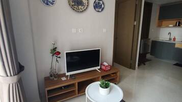 Studio | Television