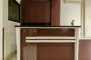 Reception - Bi.es Homestay (Yogyakarta)