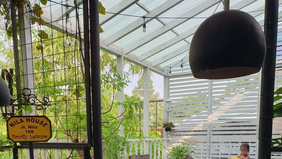 NILA HOUSE, Sharia Family Home Stay