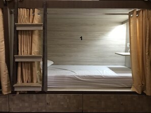 Free WiFi - The Colour Hostel (Pontianak)