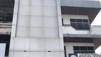 Façade de lâhĂ©bergement
