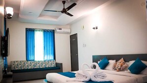 Standard Room | WiFi (free) - Dream Valley Resort (Mahabaleshwar)