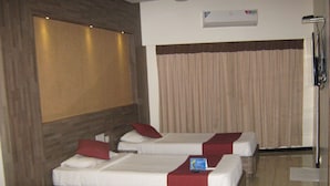 Cortinas opacas y sistema de insonorización