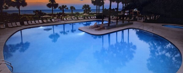 Sisäuima-allas, ulkouima-allas