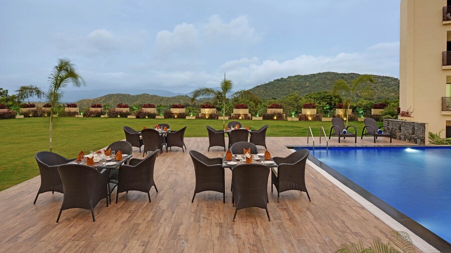 The Kumbha Residency-Luxury Resort and Spa