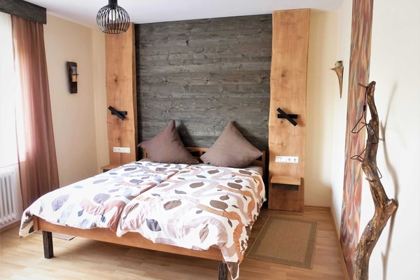 Eines der beiden Schlafzimmer
