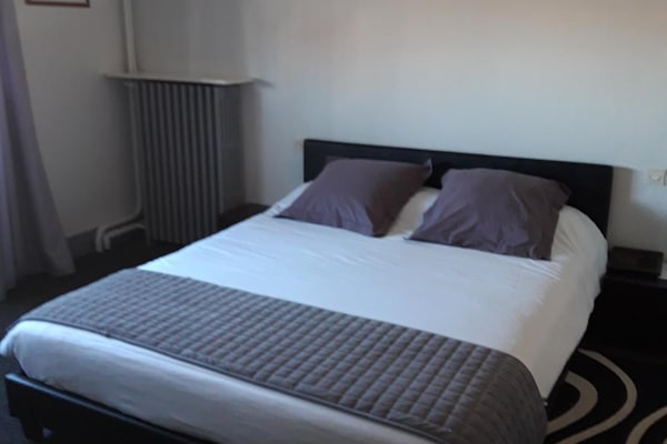 Decoración personalizada, muebles diferentes y escritorio