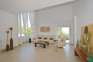 Living area - Cactus - Luxurious and central house in Inca, Mallorca (Inca)