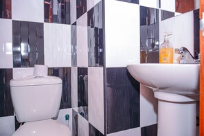 Ducha, toallas, jabón