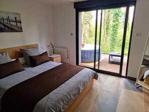 Exclusive Suite, Accessible, Ensuite
