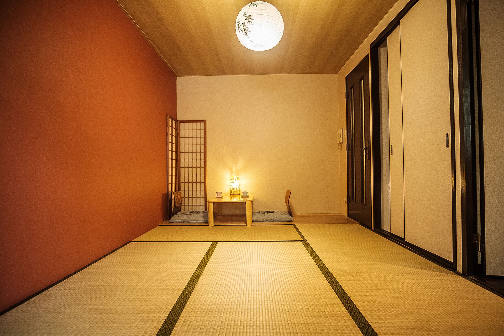 Japanese Style Room for 3 Guests | Free WiFi