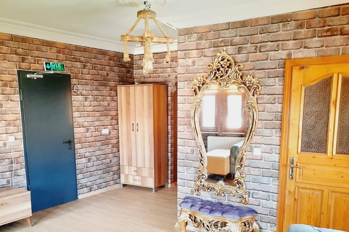 1 Bedroom, 1 Living Room (Jetted Tub) | 1 bedroom, minibar, free WiFi
