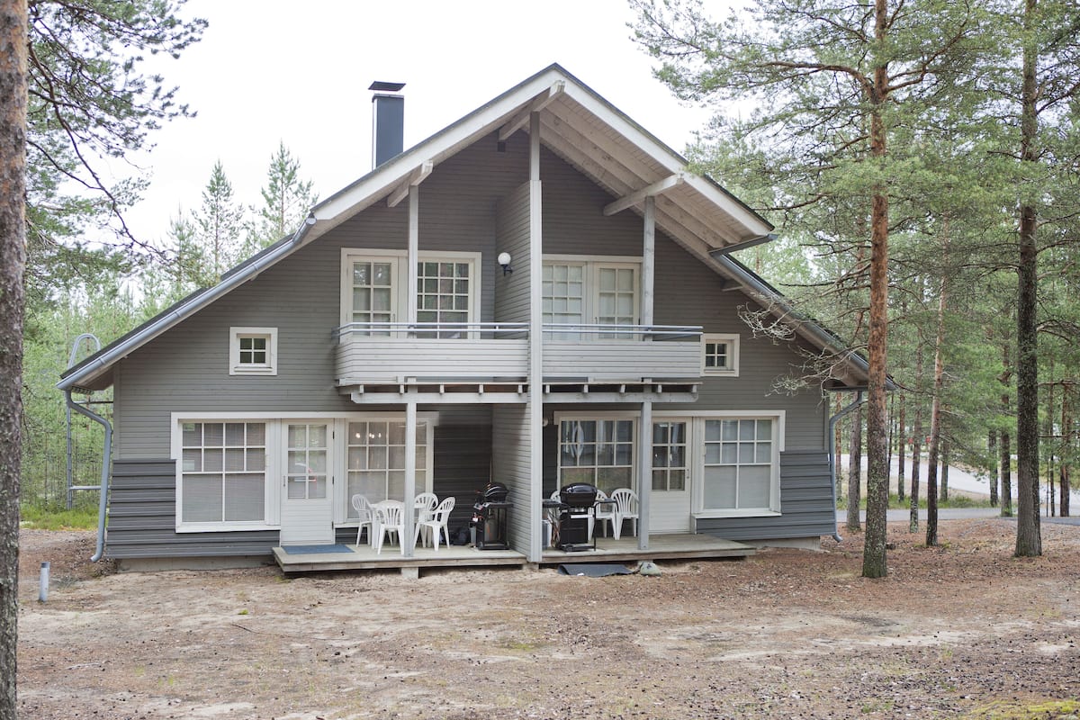 Apartment, Sauna, Mezzanine (30 m2) | Front of property