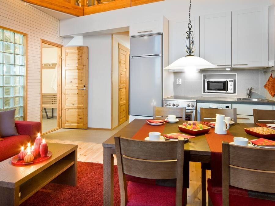 Apartment, 3 Bedrooms, Sauna (83 m2) | Private kitchen | Fridge, microwave, oven, stovetop