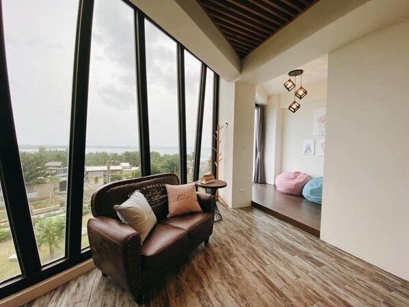 Double Room (4F) | View from room - Sunny Corner B&B (Hualien City)