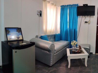 Larimar Beach Apartment