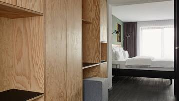 Deluxe-Doppelzimmer, 1 King-Bett, Balkon, Bergblick | Bettwäsche aus ägyptischer Baumwolle, hochwertige Bettwaren, Minibar