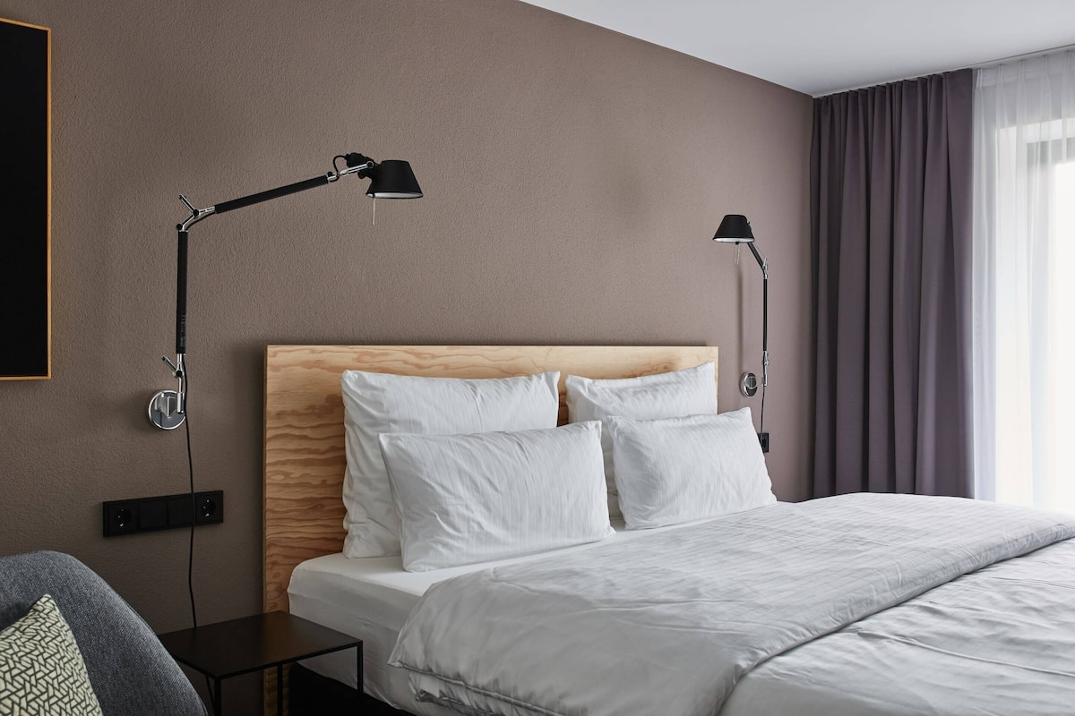 Classic-Einzelzimmer, 1 King-Bett, Balkon, Bergblick