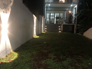 Front of property - Elephant villa galle (Galle)