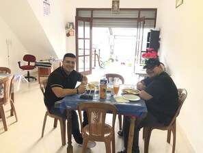 Desayuno continental incluido todos los días