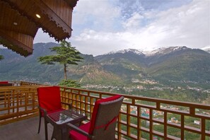 Balcony view - The Holiday Villa Resorts & Spa (Manali)
