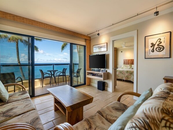 2 bedrooms, iron/ironing board, internet - Superior Retreat W/Lanai and Kitchen–Poipu Shores (POIPU)