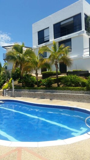 Pool - VILLA PAOLA PROPERTY (Anapoima)