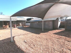 Exterior - Klein Parys (Ngwathe)