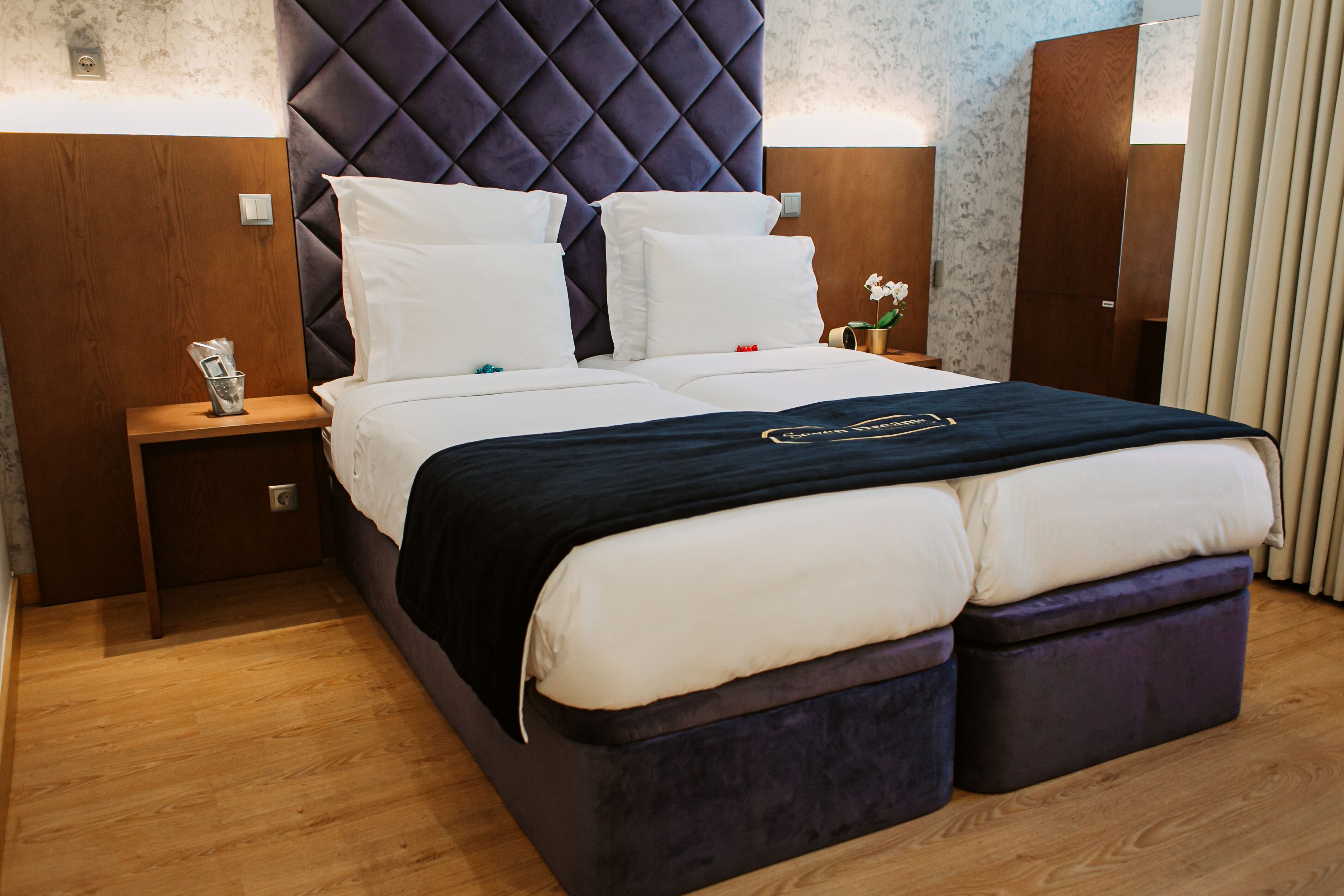 Photo - Seven Dreams Suites