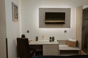 Chambre Double Standard (Interior) | Télévision