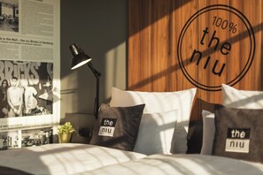 Caja de seguridad en la habitación y sistema de insonorización