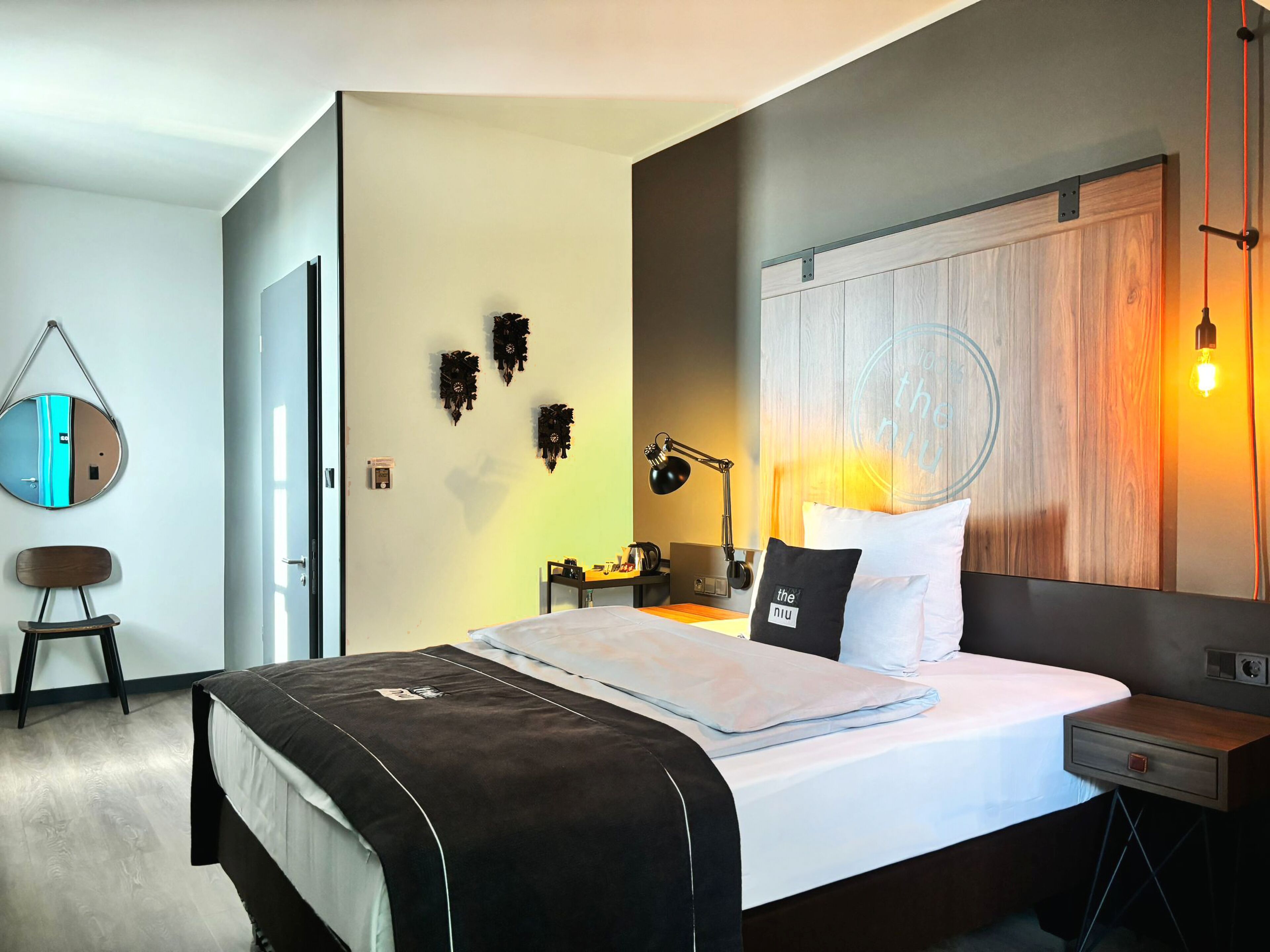 Standardværelse - 1 kingsize-seng (Top Floor) | Pengeskab på værelset, lydisolering, gratis baby-/barnesenge