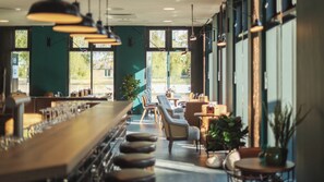 Bar (en la propiedad)