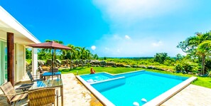 Desk, iron/ironing board, free WiFi - The Miyara Garden (Ishigaki)