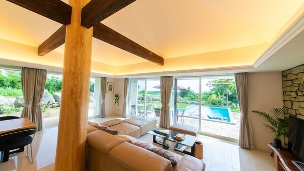 Televisión de pantalla plana