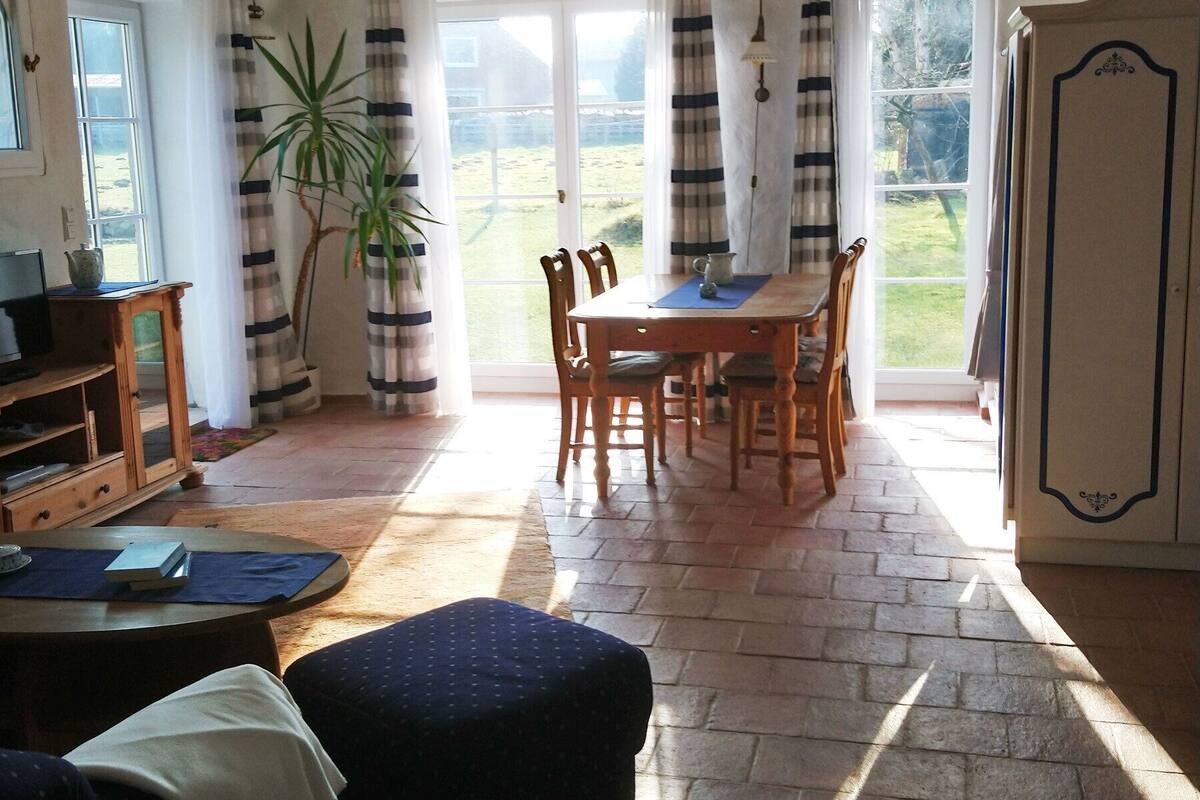 Morgenlicht | Living area | Flat-screen TV