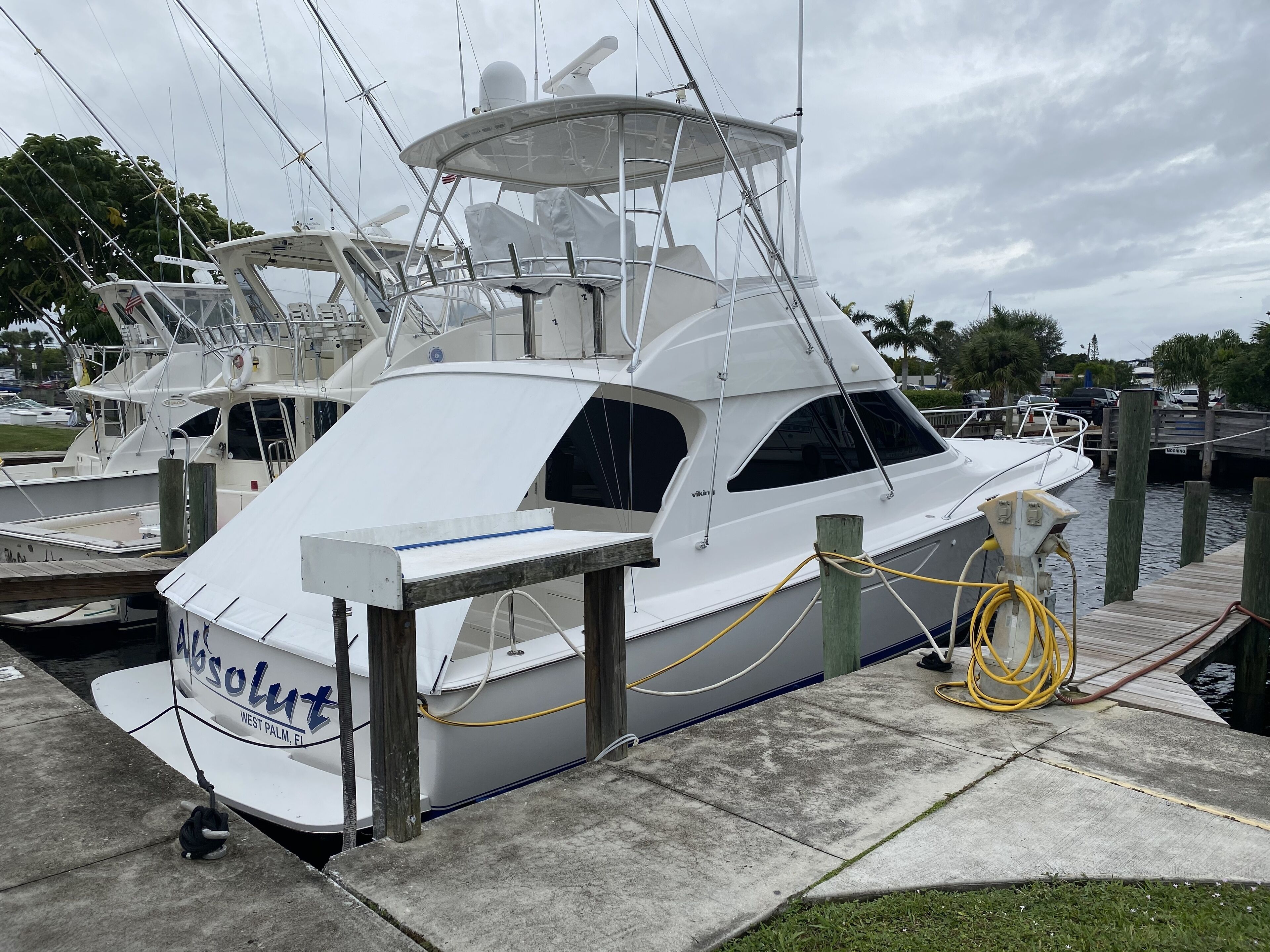 42 Viking Yacht (2015) <br><br>Please inquire before booking