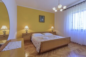 2 bedrooms, internet