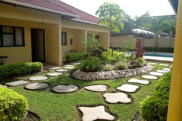 Entrada de la propiedad