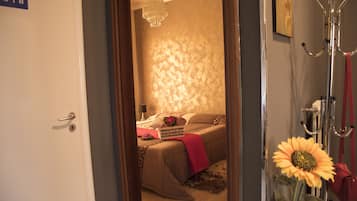 3 chambres, lit parapluie, Wi-Fi gratuit, draps fournis