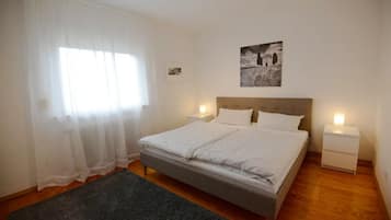2 Schlafzimmer, Bügeleisen/Bügelbrett, WLAN, Bettwäsche