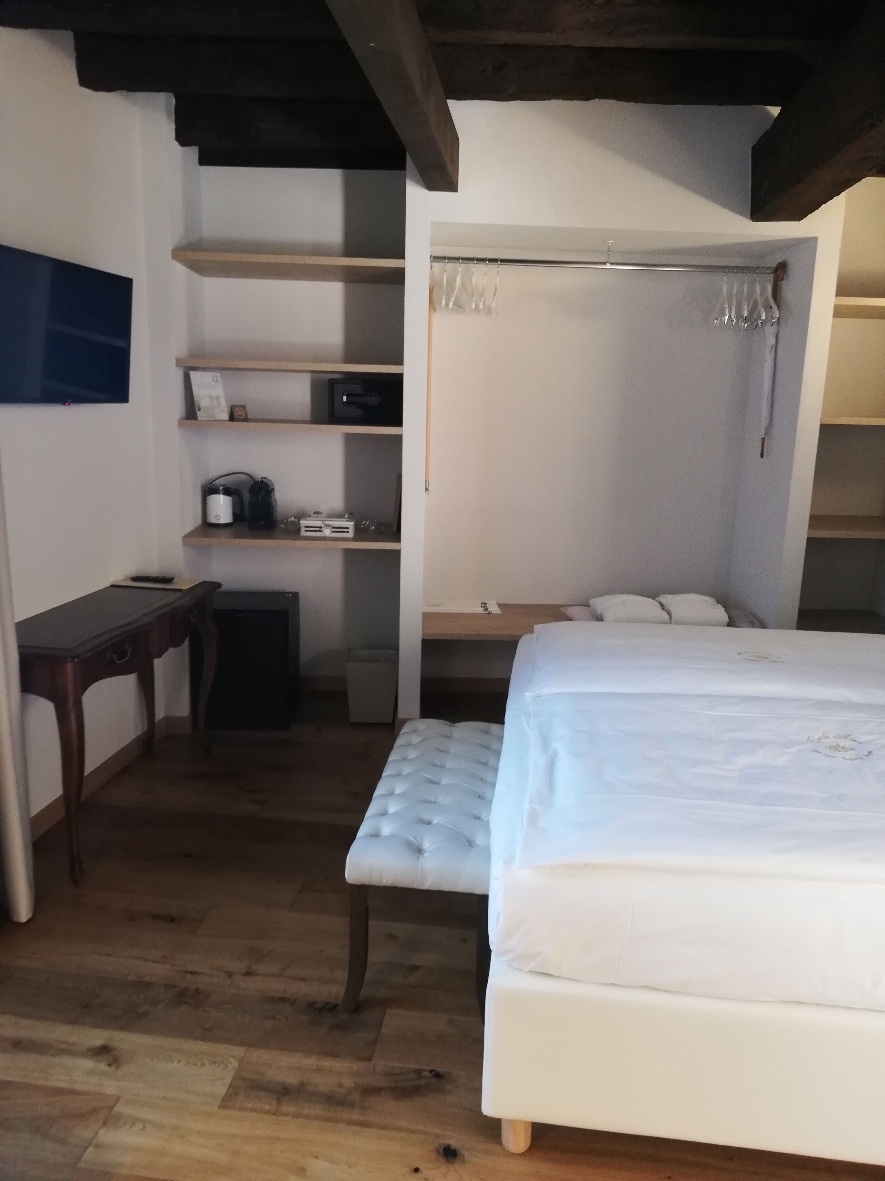 Minibar