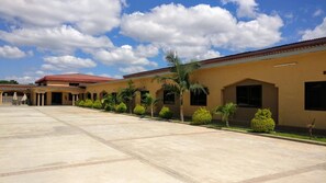 Exterior - The Escape Lodge (Lusaka)