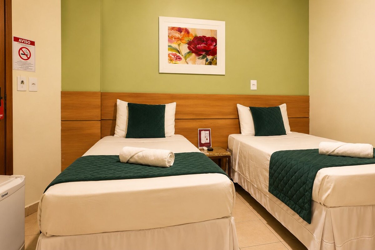 Minibar, wifi gratis y ropa de cama 