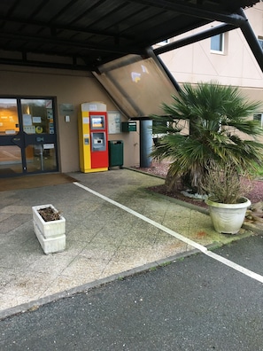 Entrée de l’hébergement