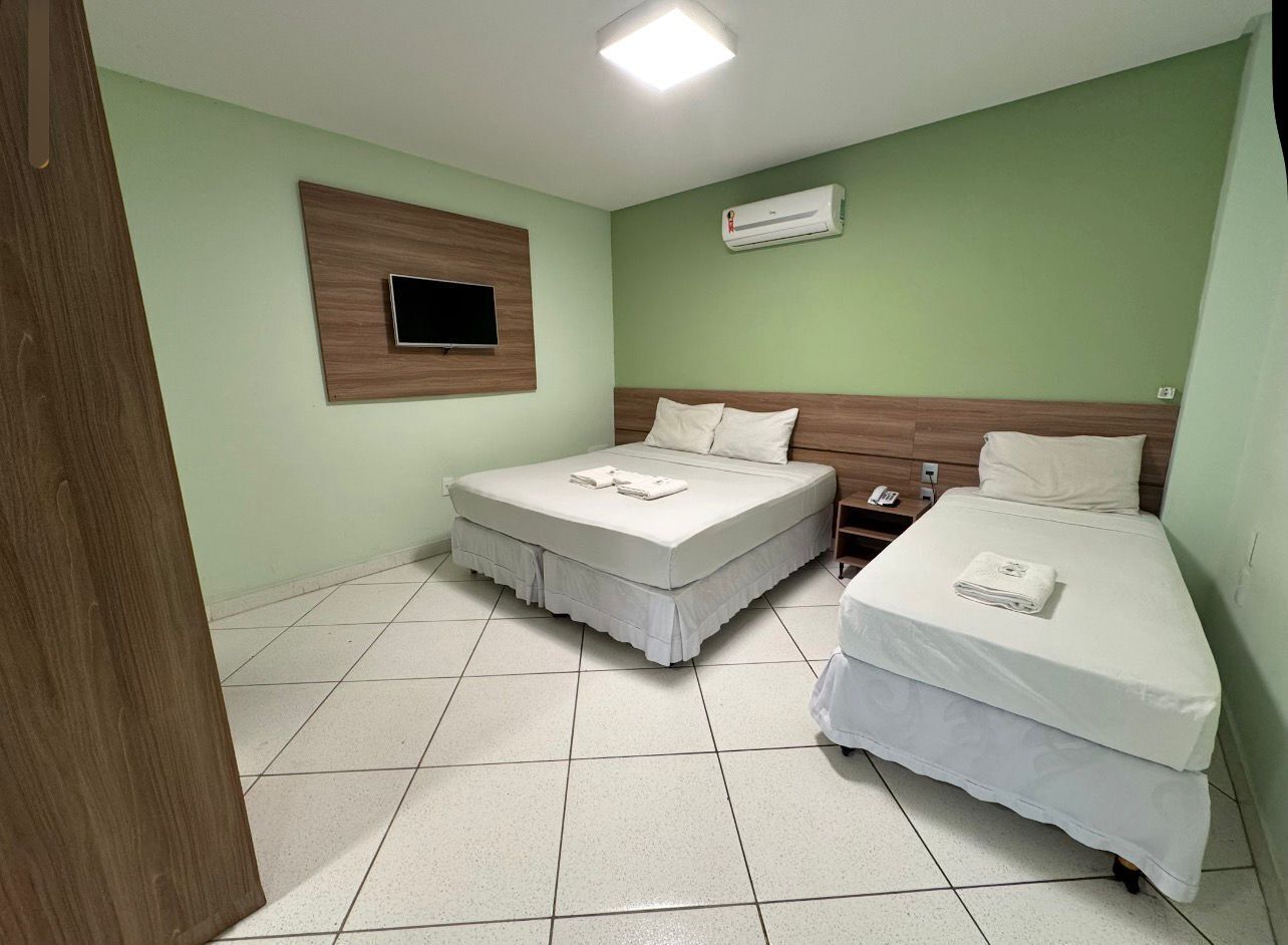 Standard Triple Room | Desk, free WiFi, bed sheets