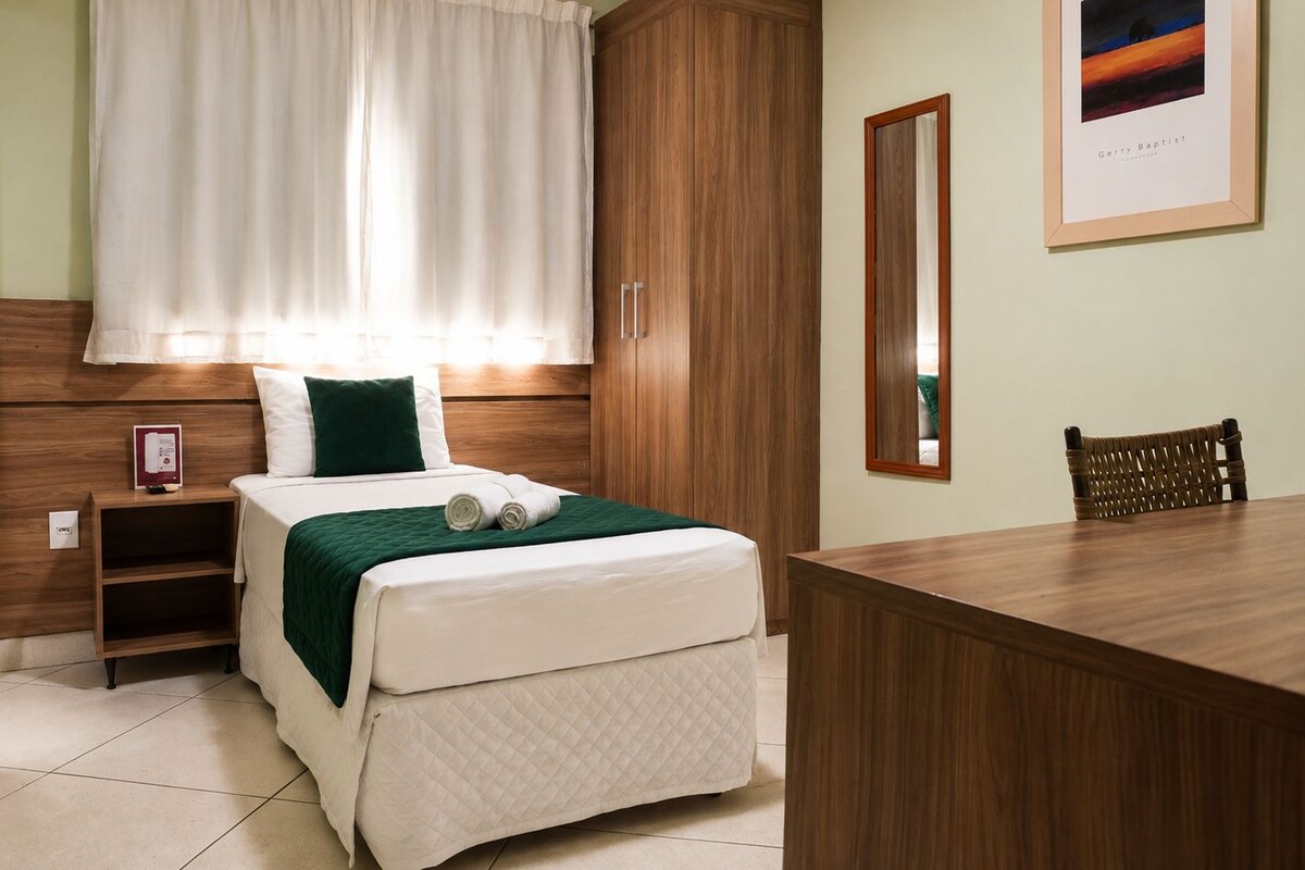 Standard Single Room | Desk, WiFi (free), bed sheets