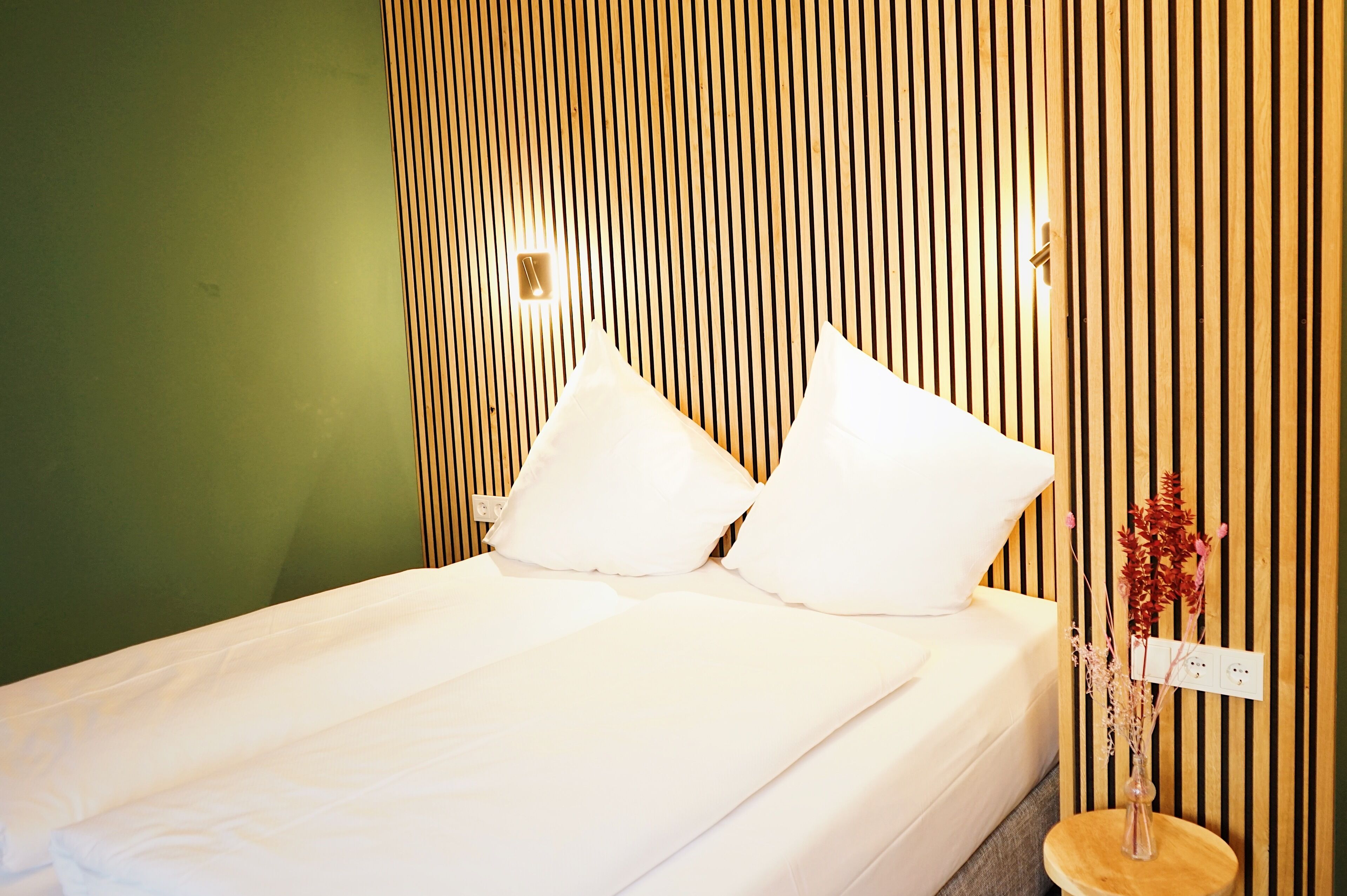 double room | minibar, in-room safe, desk, blackout curtains